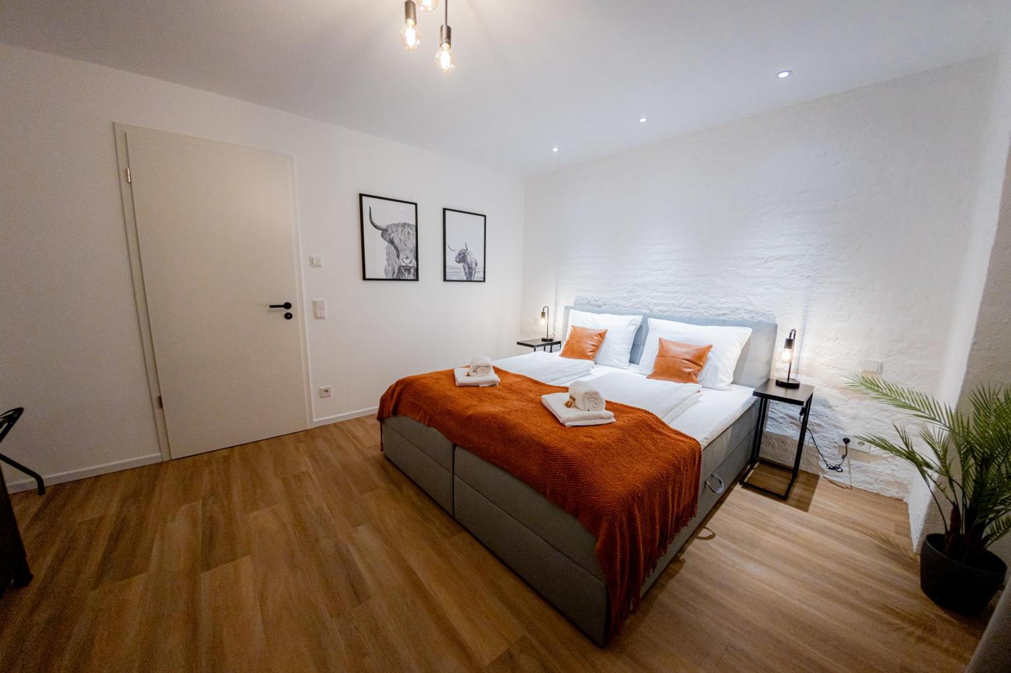 Highlight Am Stadtplatz Muehldorf - C4S Come4Stay - 2 Zimmer Wohnung I Bis Zu 5 Gaeste Pokoj fotografie